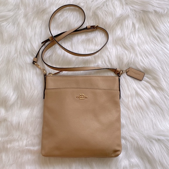 Coach Handbags - Coach Kitt Crossbody Messenger Bag Light Pink